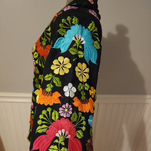 1960's-70's Leandra Crochet & Embroideries Label Tunic Top W/Colorful Embroidery - Picture 3 of 9